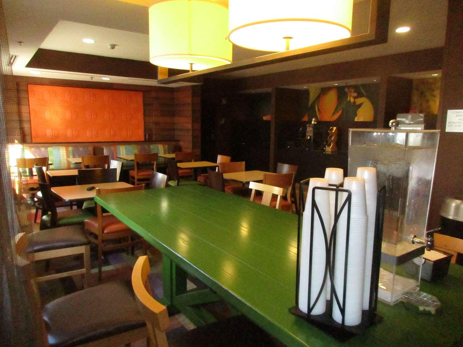 Country Inn & Suites By Radisson, Lsu - Medical Corridor Baton Rouge Ngoại thất bức ảnh