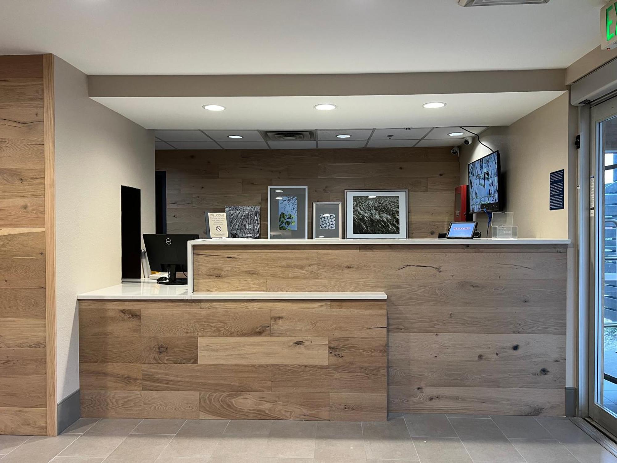 Country Inn & Suites By Radisson, Lsu - Medical Corridor Baton Rouge Ngoại thất bức ảnh