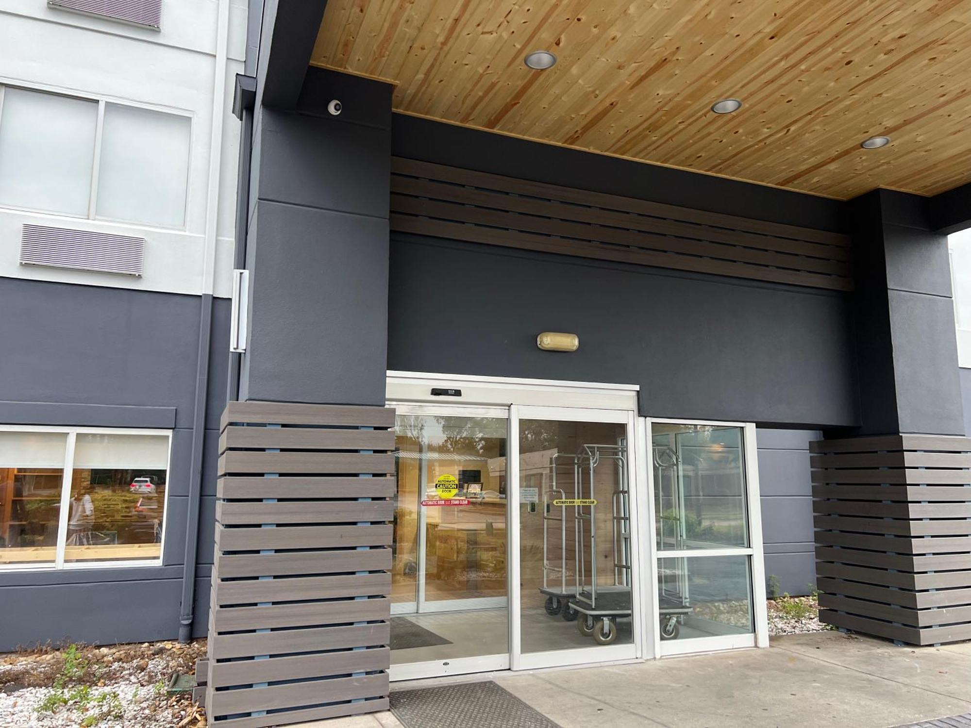 Country Inn & Suites By Radisson, Lsu - Medical Corridor Baton Rouge Ngoại thất bức ảnh