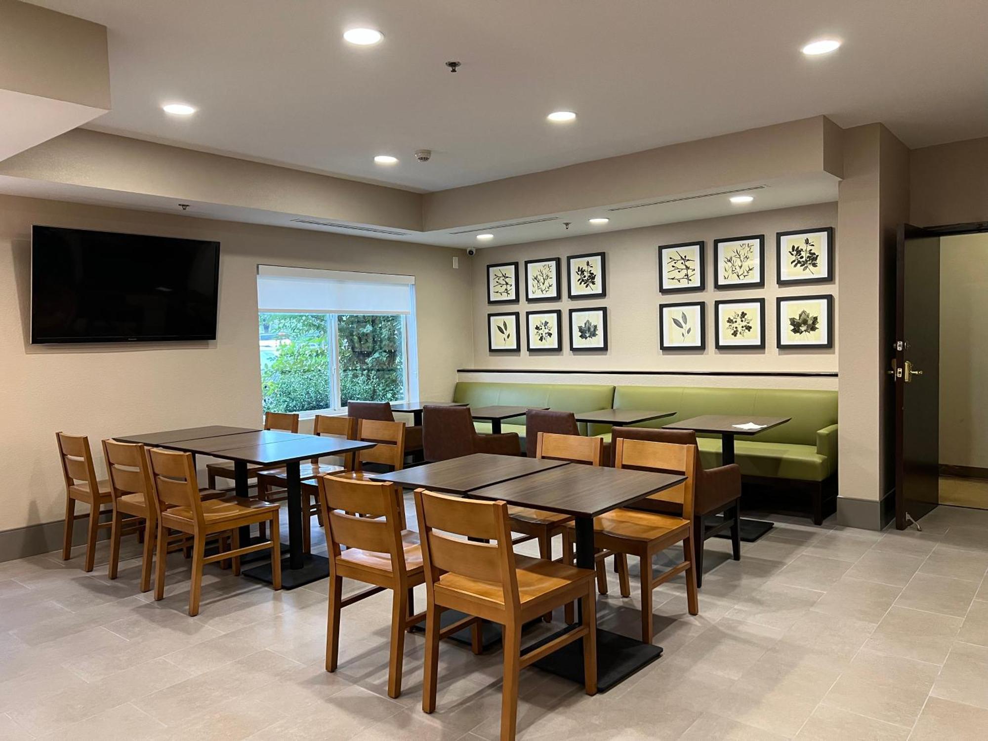 Country Inn & Suites By Radisson, Lsu - Medical Corridor Baton Rouge Ngoại thất bức ảnh