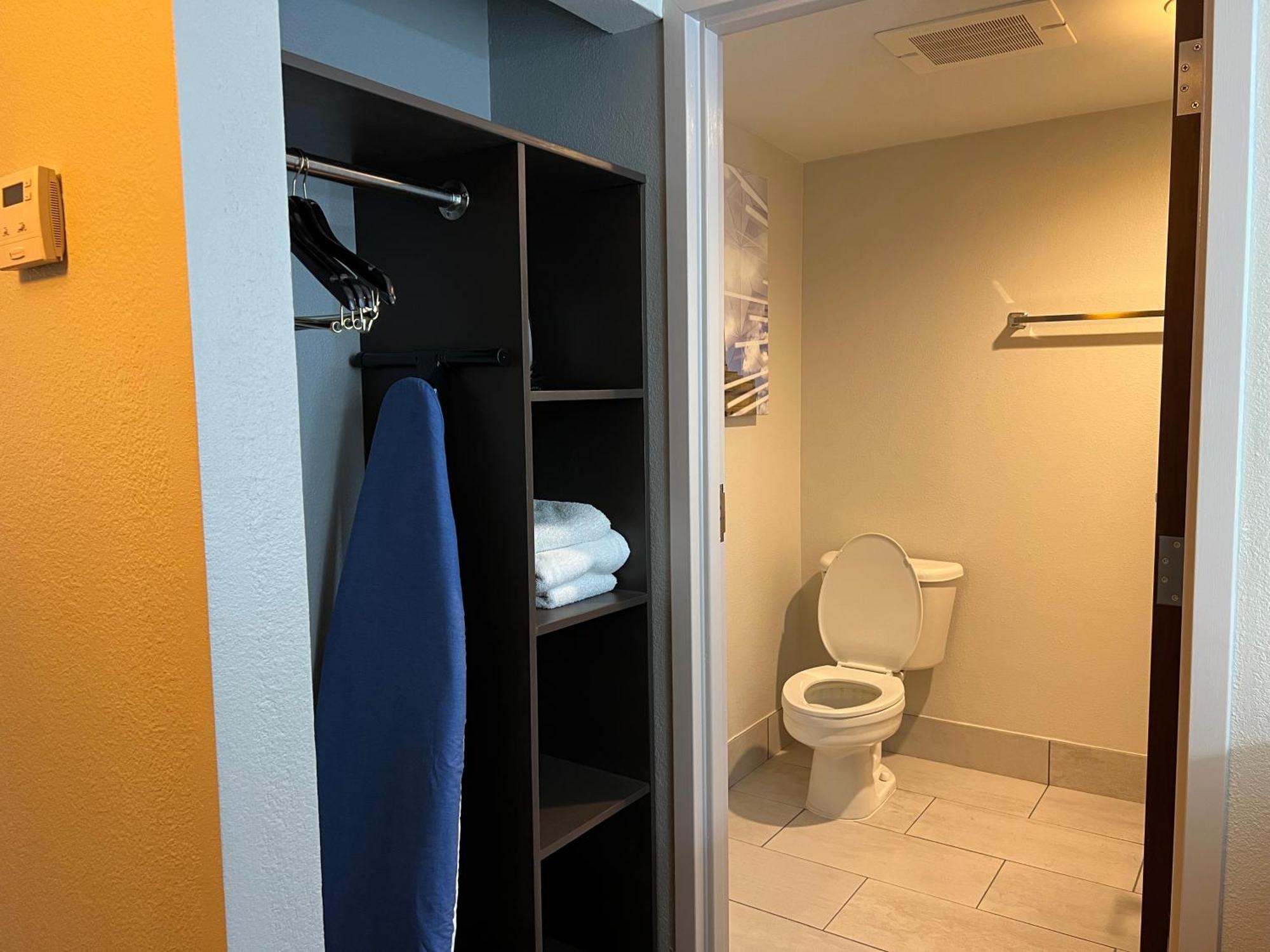 Country Inn & Suites By Radisson, Lsu - Medical Corridor Baton Rouge Ngoại thất bức ảnh