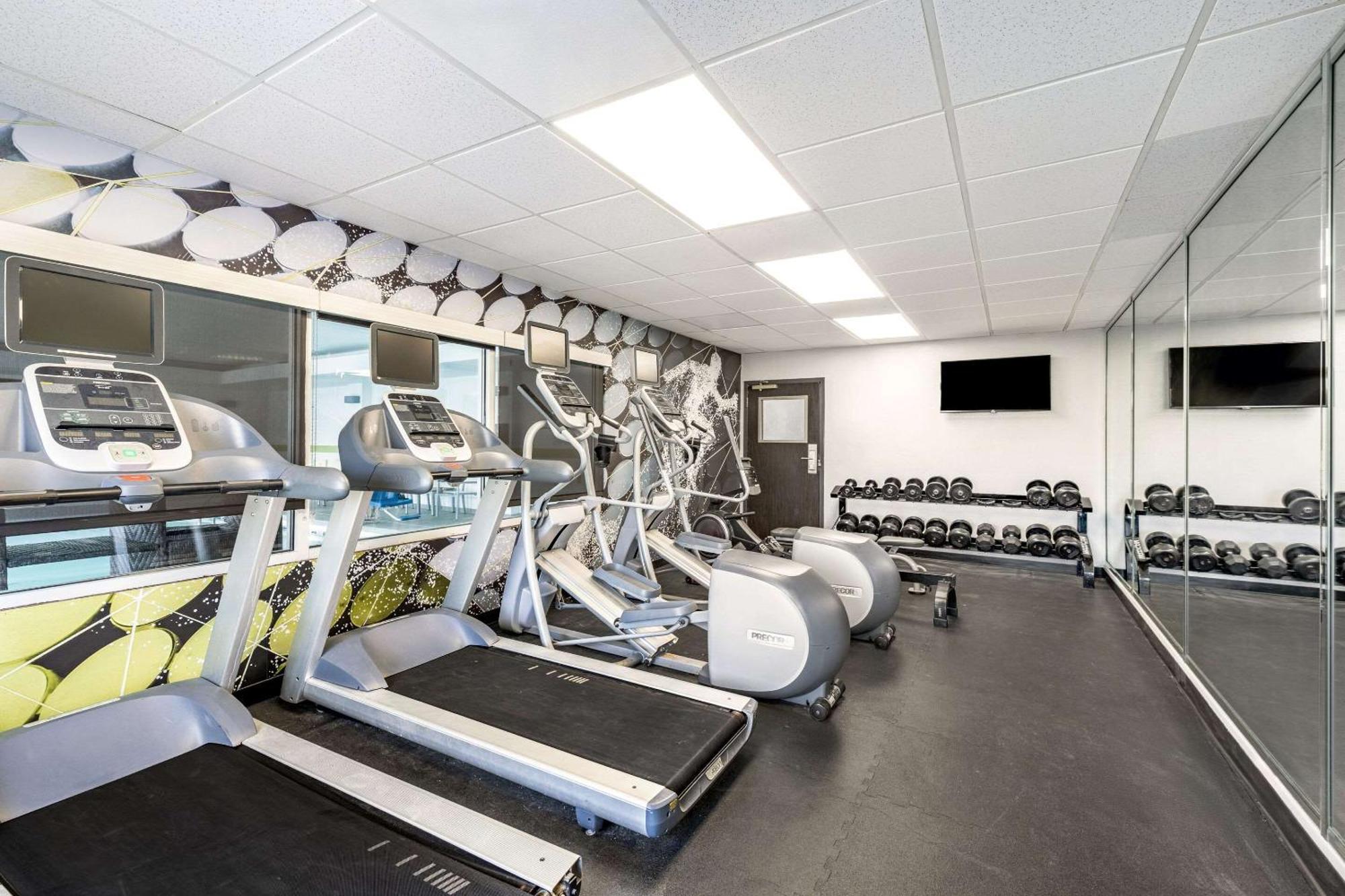Country Inn & Suites By Radisson, Lsu - Medical Corridor Baton Rouge Ngoại thất bức ảnh